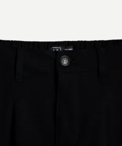 Straight Pleated Pants Black